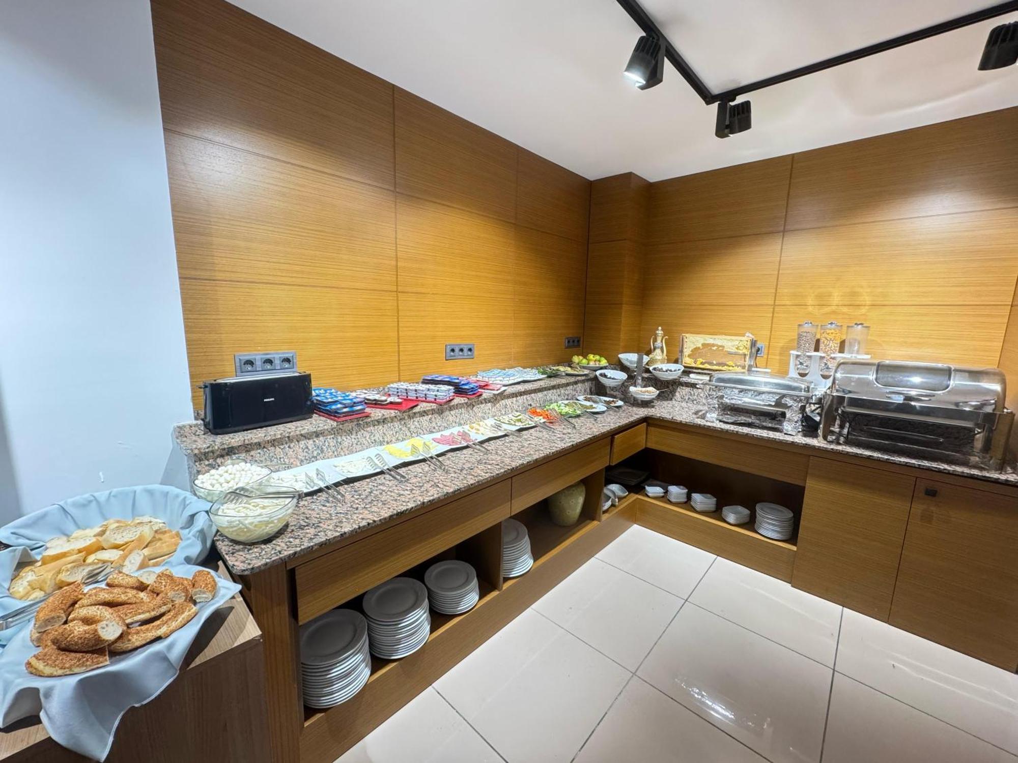 Lounge Hotel Стамбул Экстерьер фото