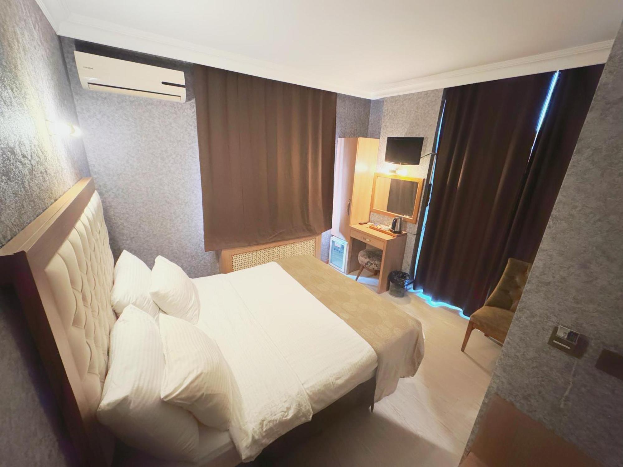 Lounge Hotel Стамбул Экстерьер фото